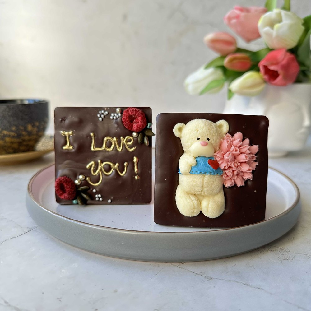 Grand Romance gift bundle