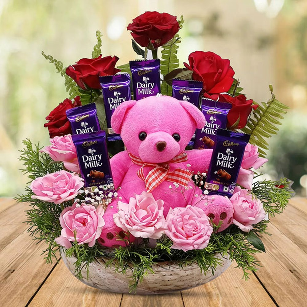 Roses & Bear gift bundle